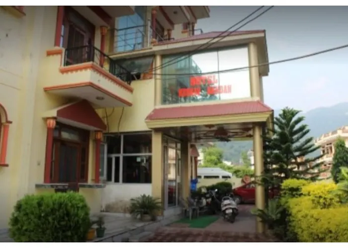 River Side Hotel With Gangaotri View